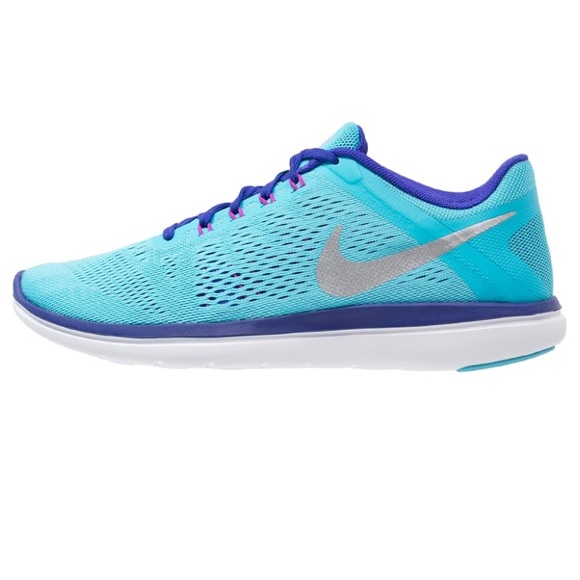 Nike Shoes - Nike Flex Running Shoes